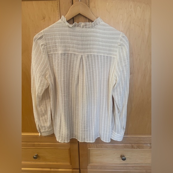 Pablo Paris blouse in cream/white/gold stripes. Worn once. - Picture 4 of 8
